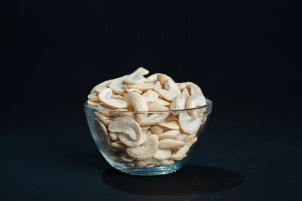 JH Grade Cashew Nuts - Image 3